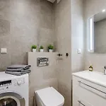 شقة Velvet By Kramm