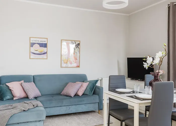 Velvet By Kramm * Posen