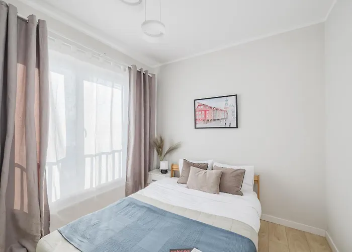 Apartment Velvet By Kramm *