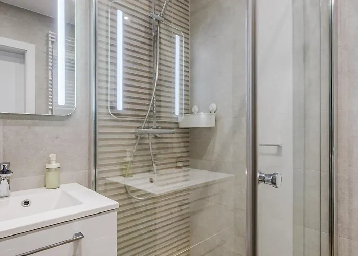 Apartment Velvet By Kramm *